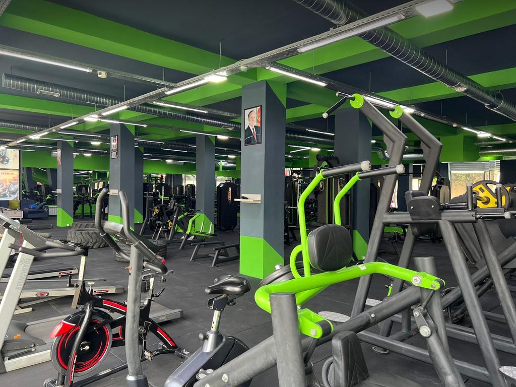 Iron Fitness Center — фото 1