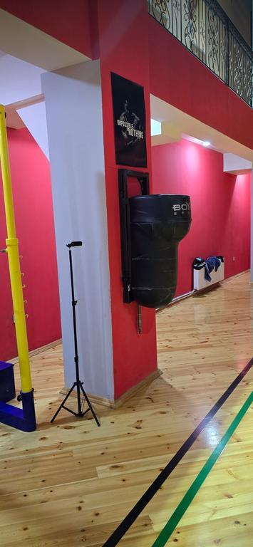 Contender Boxing - İsmat Quliyevin Boks Klubu — фото 2