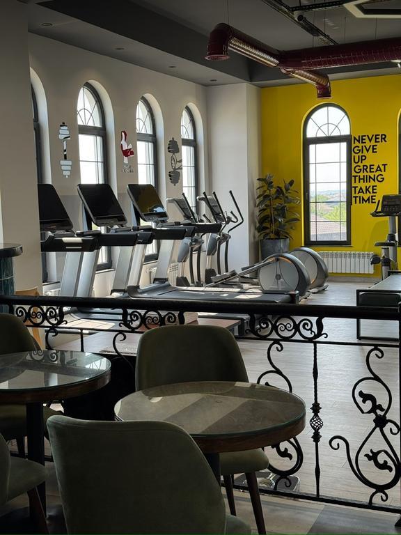 Savanna Hovuz və Fitness — фото 5