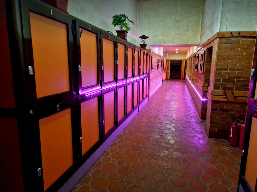 С ЛЕГКИМ ПАРОМ — фото 1