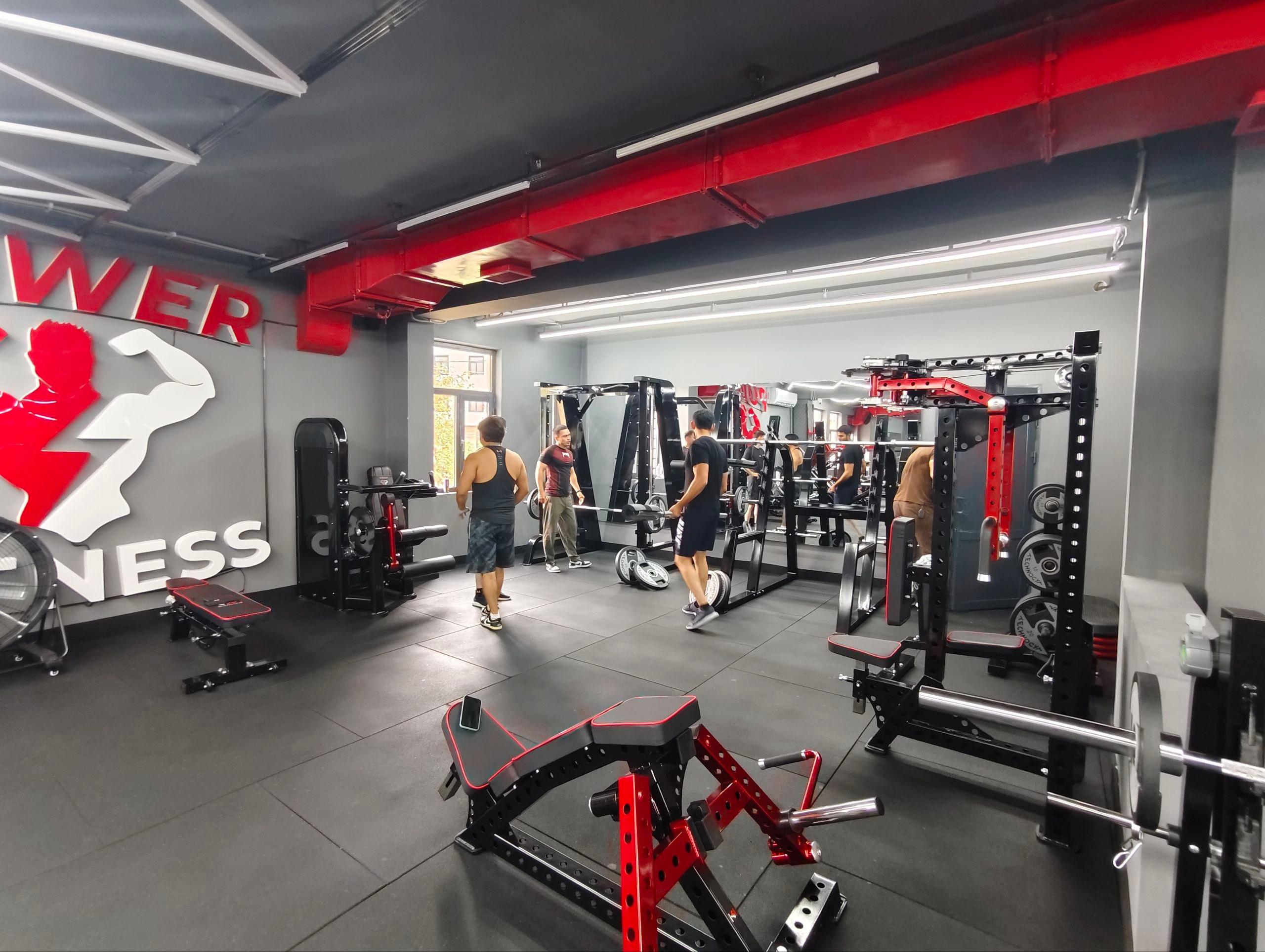 Power Fitness (Массив) studio image