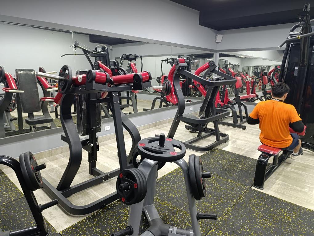 Khan fitness club (Корасув Массив) — фото 3