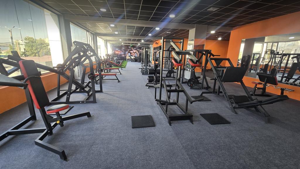 TWO FRIENDS — фото 3