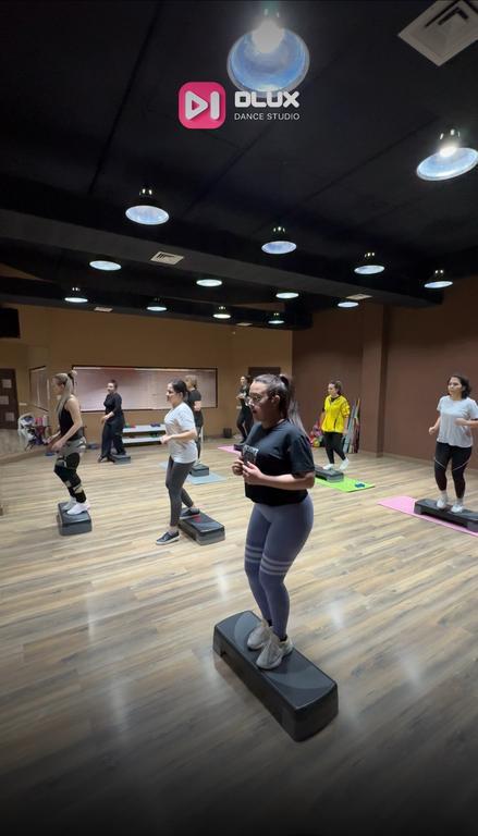 Dlux Dance Studio — фото 7