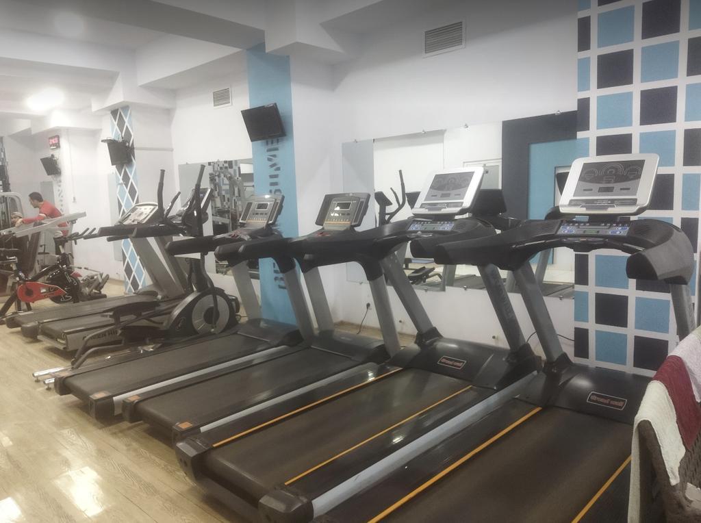 SLIM FIT — фото 3