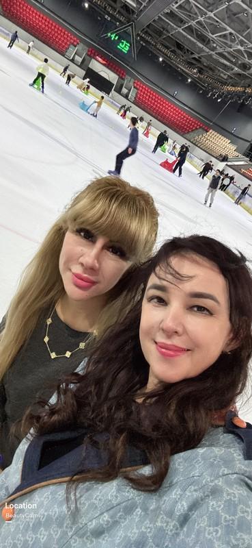 ALPAMISH ICE ARENA: Свободные дни мы собираемся с друзьями…