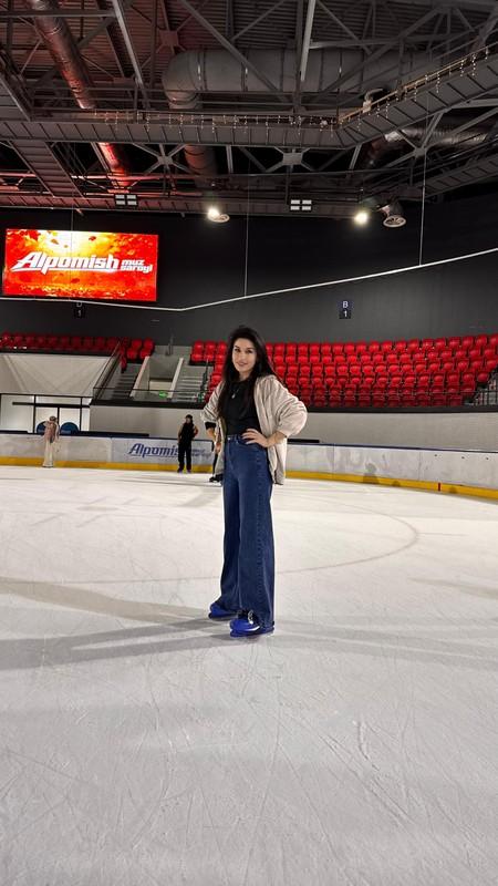ALPAMISH ICE ARENA: Вчера впервые вышла на лёд, и это…