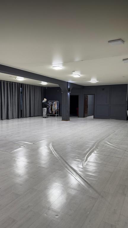 Aizhamal Dance studio на Рыскулова — фото 2
