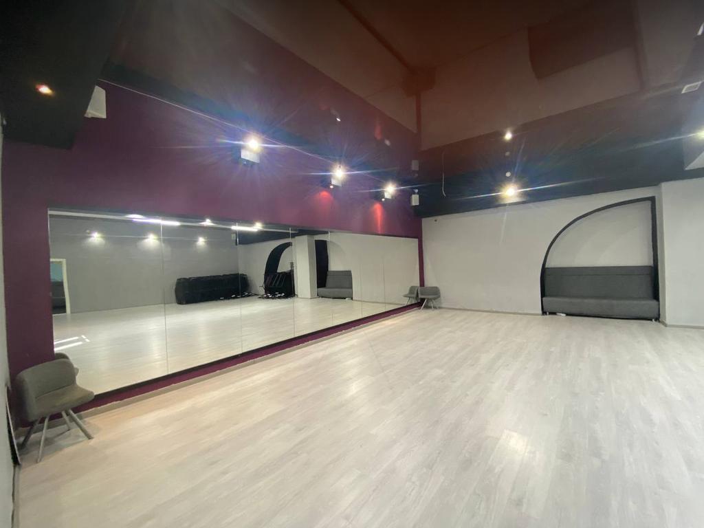 Школа социальных танцев "El Cariño" Баймагамбетова София — фото 4