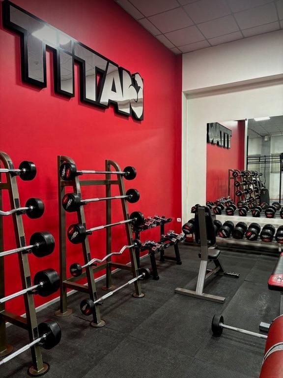 Titan — фото 1