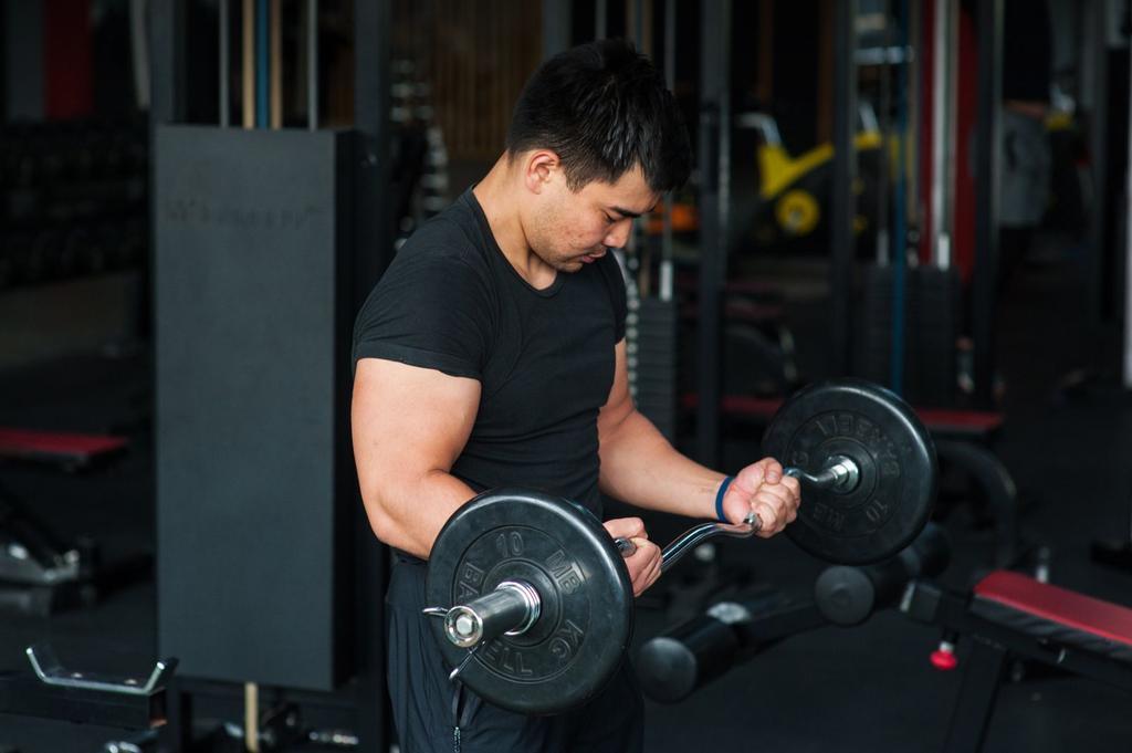 Тренажерный зал “AQONGYM” на Серкебаева — фото 4
