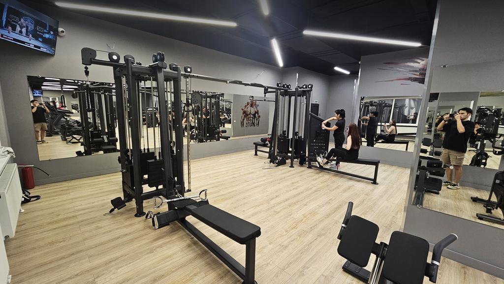 Iron Club на Женис — фото 3