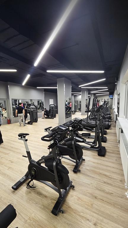 Iron Club на Женис — фото 1