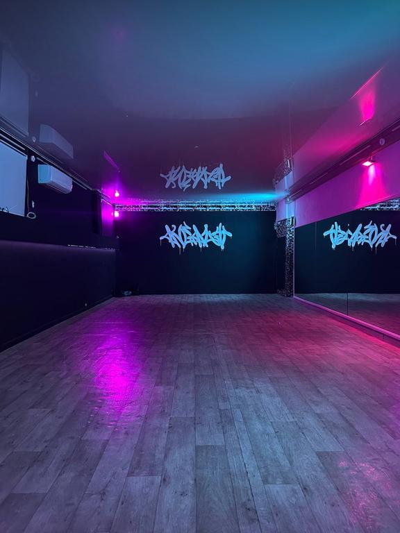 AVEAUT DANCE STUDIO — фото 1
