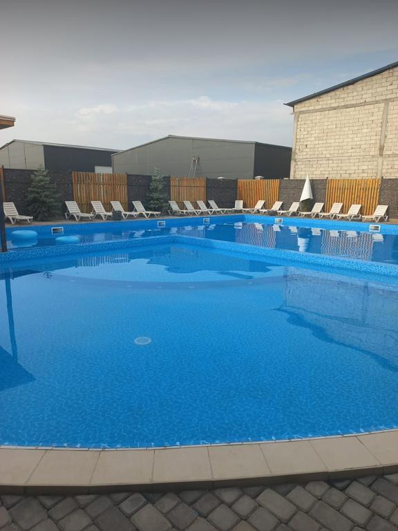 S Pool — фото 1