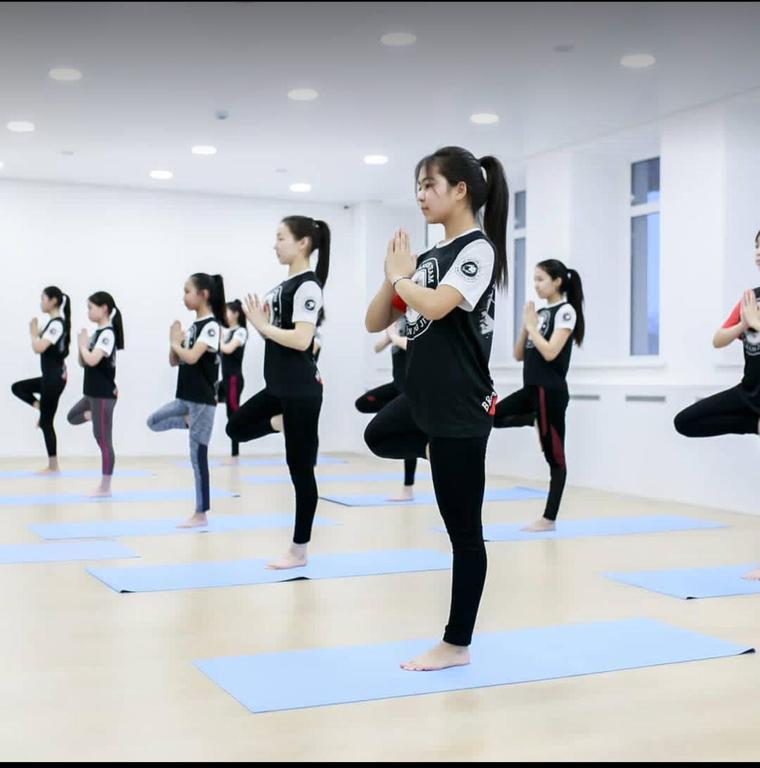 AS Yoga на Бозтаева — фото 1