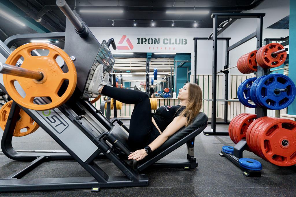 Iron Club на Кенесары — фото 23