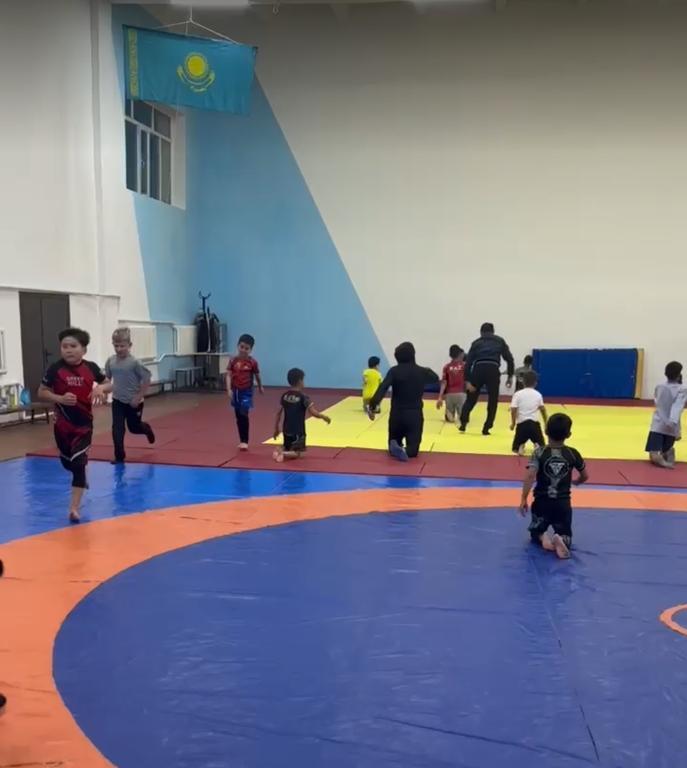 Taraz Top Team(Тұманбай Молдағалиева 54) — фото 1