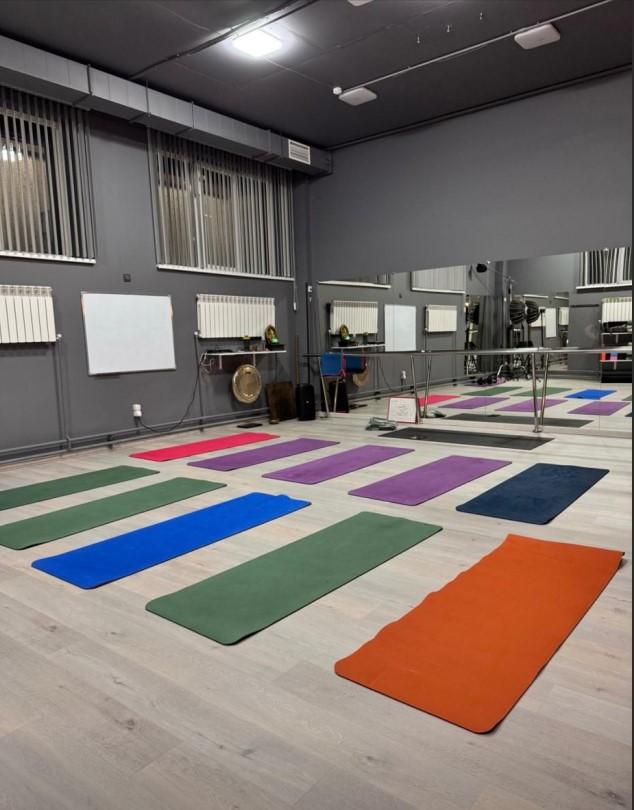 Elmira Yoga studio image