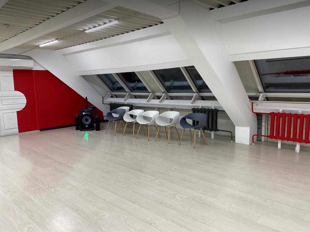 Vegas Dance Studio на Жибек Жолы — фото 11