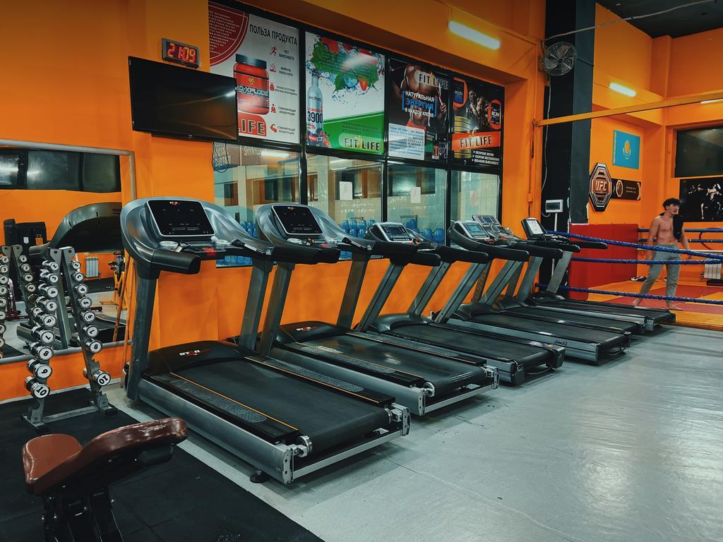 FIT LIFE тренажерный зал — фото 3