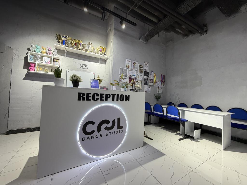 COOL DANCE STUDIO