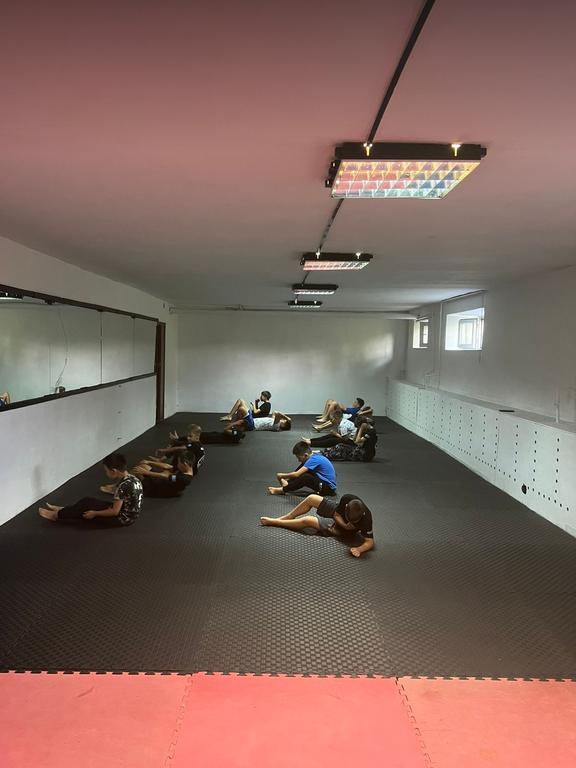 FC AmirTeam "SPARTA" Пришахтинск — фото 3