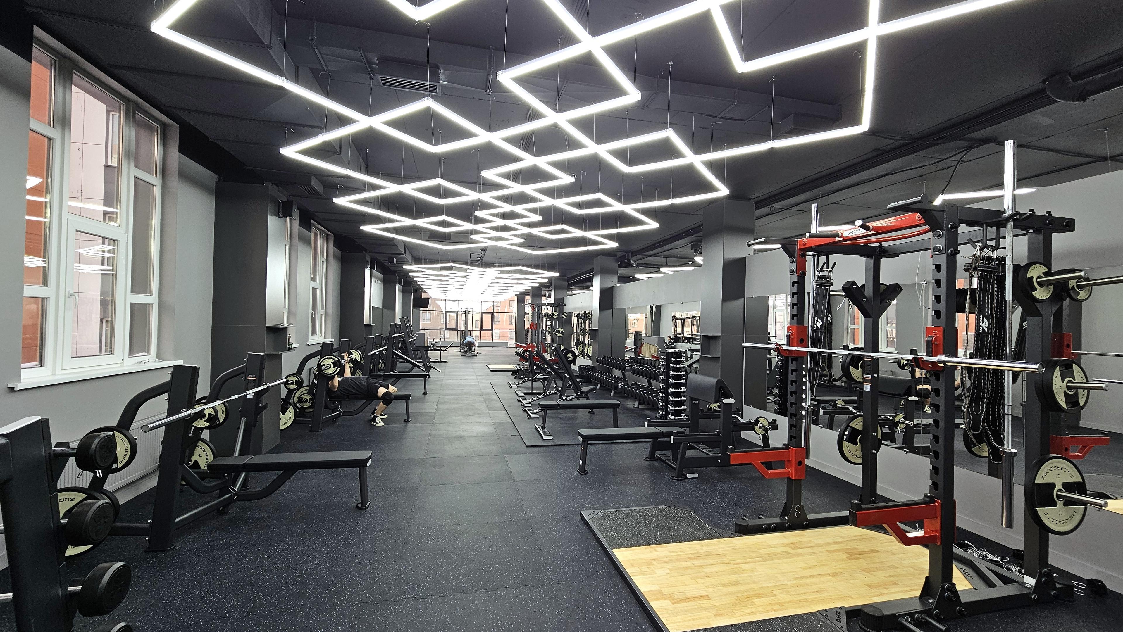 Iron Club на Нажимеденова studio image