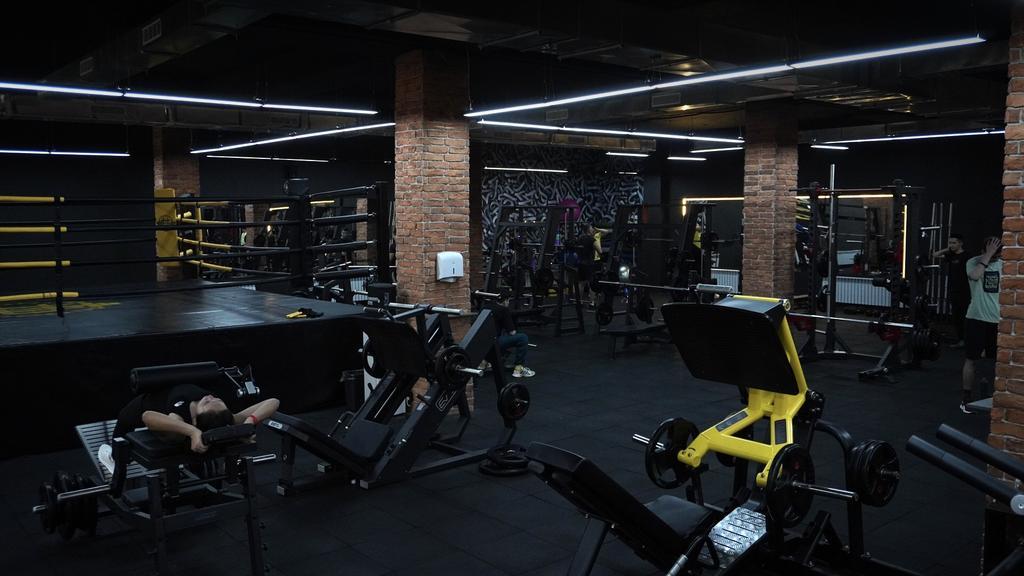 Underground Big на Нажимиденова — фото 10