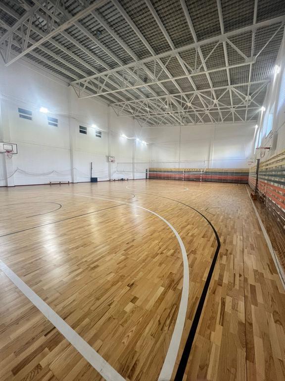 Волейбол и Футбол на Омарова — фото 1