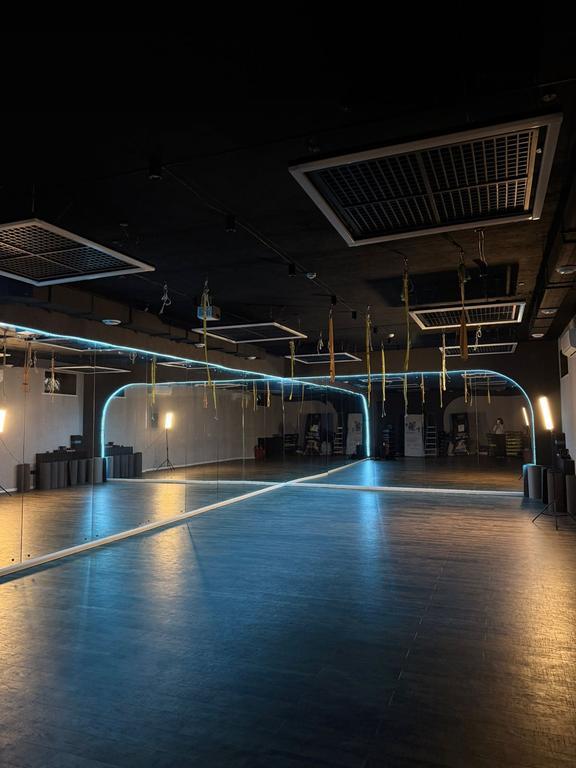 Girly Dance на Циолковского — фото 1