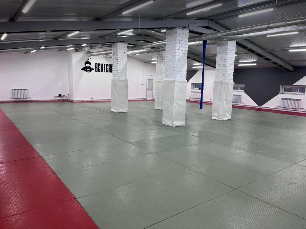 Bek Team на Машхур Жусупа — фото 2