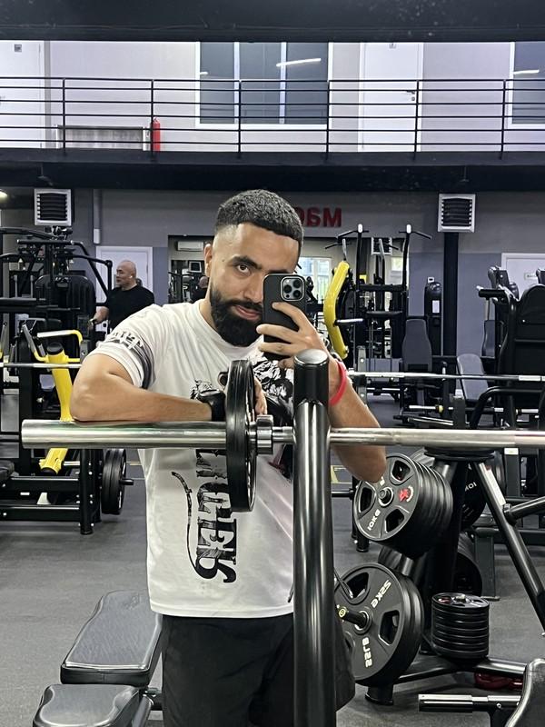 First Fitness: Who else goes to this gym?