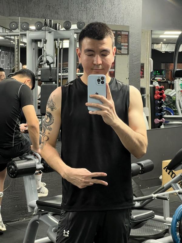 Underground Gym на Сатпаева: Люди ВСЕГДА будут тебя…