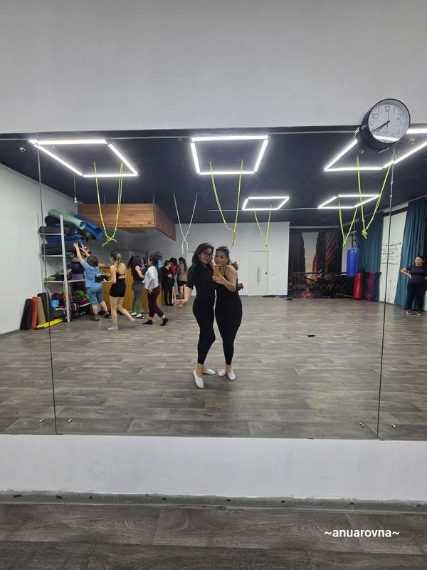 Girls ProFit&Dance Studio: Сегодня отработали йогу 🧘🏻‍♀️✨…