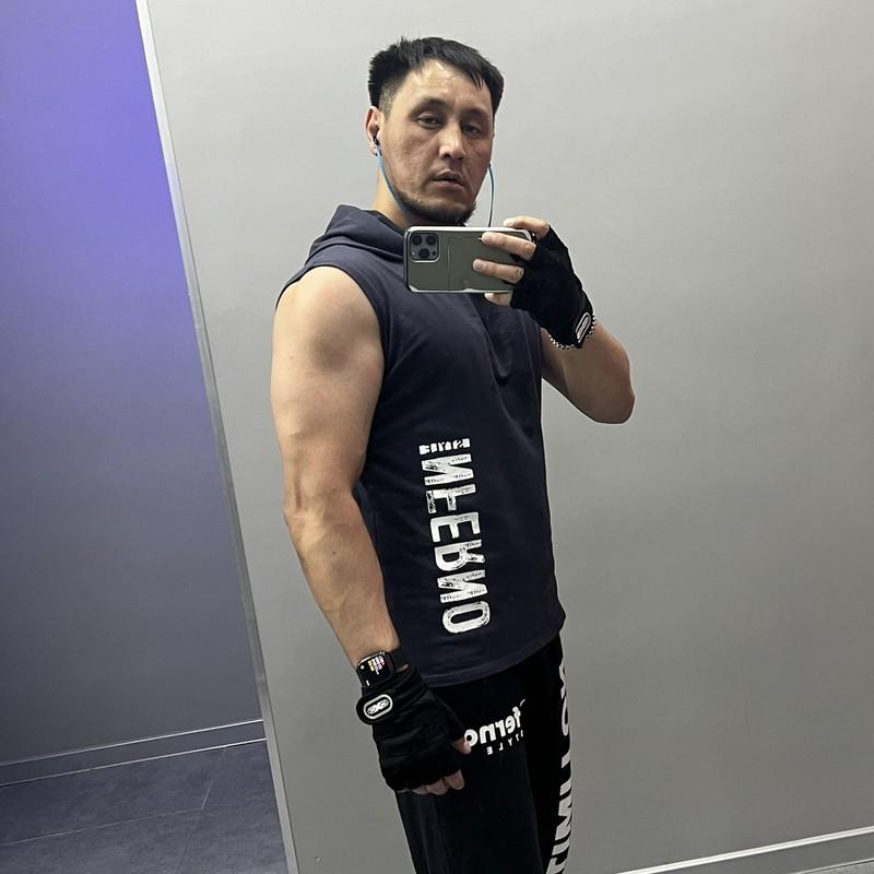 Iron Club на Нажимеденова: Пятница! День плеч!