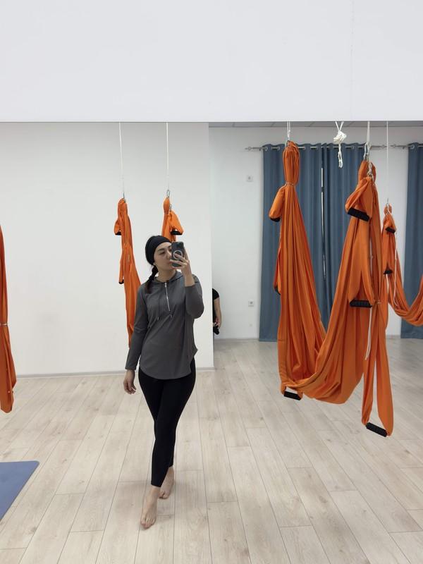 Yoga Fusion Studio: Второе занятие в гамаке — и снова кайф…