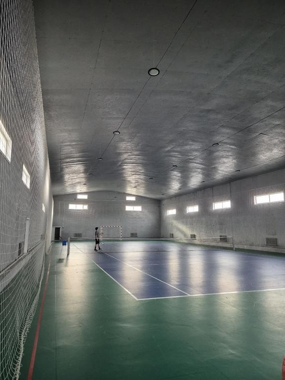DOS Arena