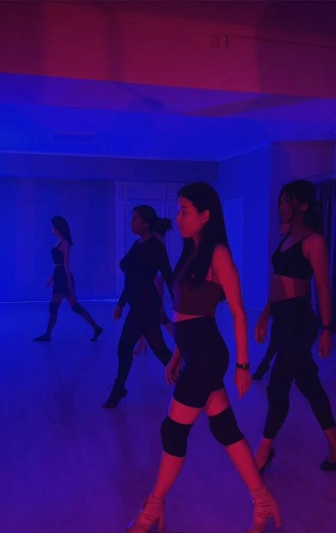 JASMIN DANCE STUDIO БЦ МИР